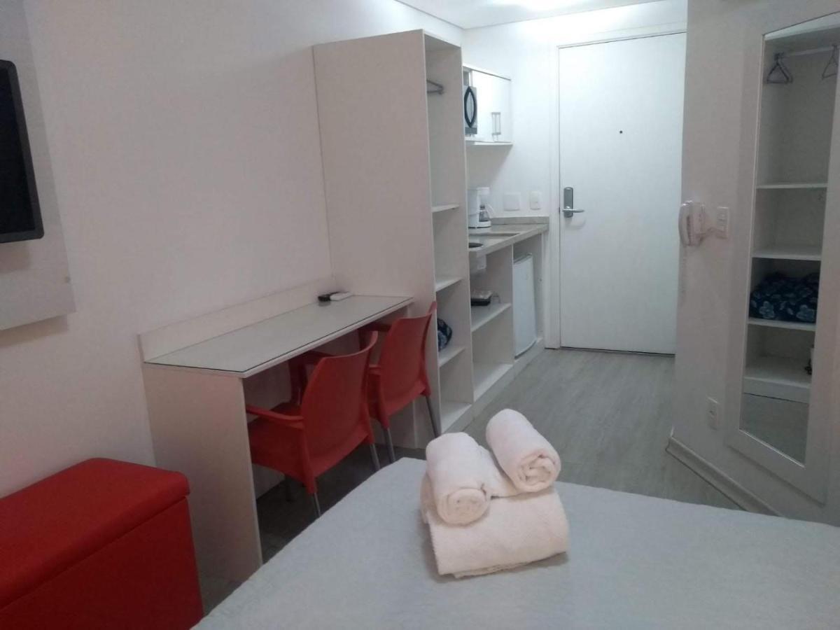 Studio Aconchego, Proximo A Rua Da Consolacao, Aos Metros Republica E Anhangabau, Com Ar Condicionado, Piscina, Academia, Wifi E Varanda San Paolo Esterno foto
