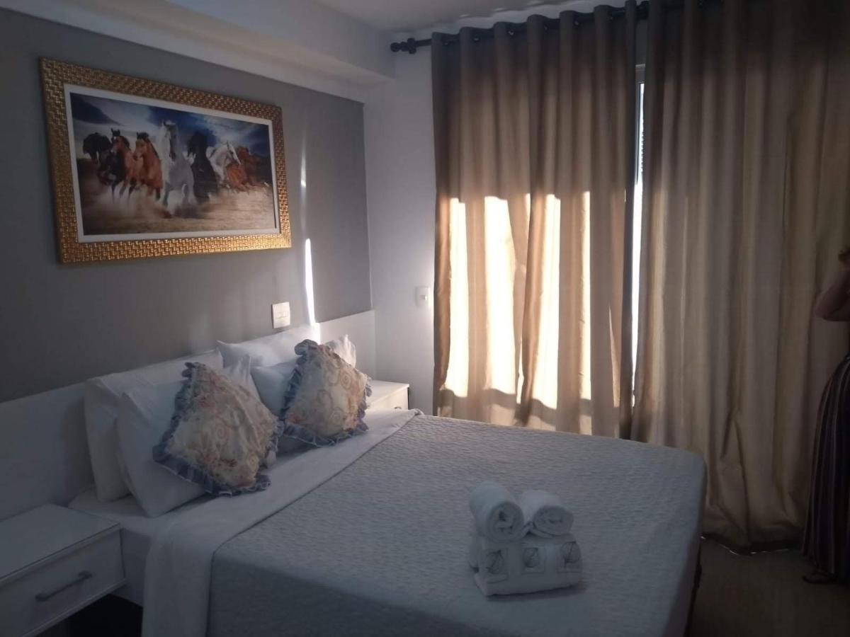 Studio Aconchego, Proximo A Rua Da Consolacao, Aos Metros Republica E Anhangabau, Com Ar Condicionado, Piscina, Academia, Wifi E Varanda San Paolo Esterno foto
