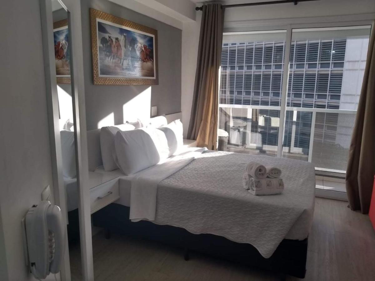 Studio Aconchego, Proximo A Rua Da Consolacao, Aos Metros Republica E Anhangabau, Com Ar Condicionado, Piscina, Academia, Wifi E Varanda San Paolo Esterno foto