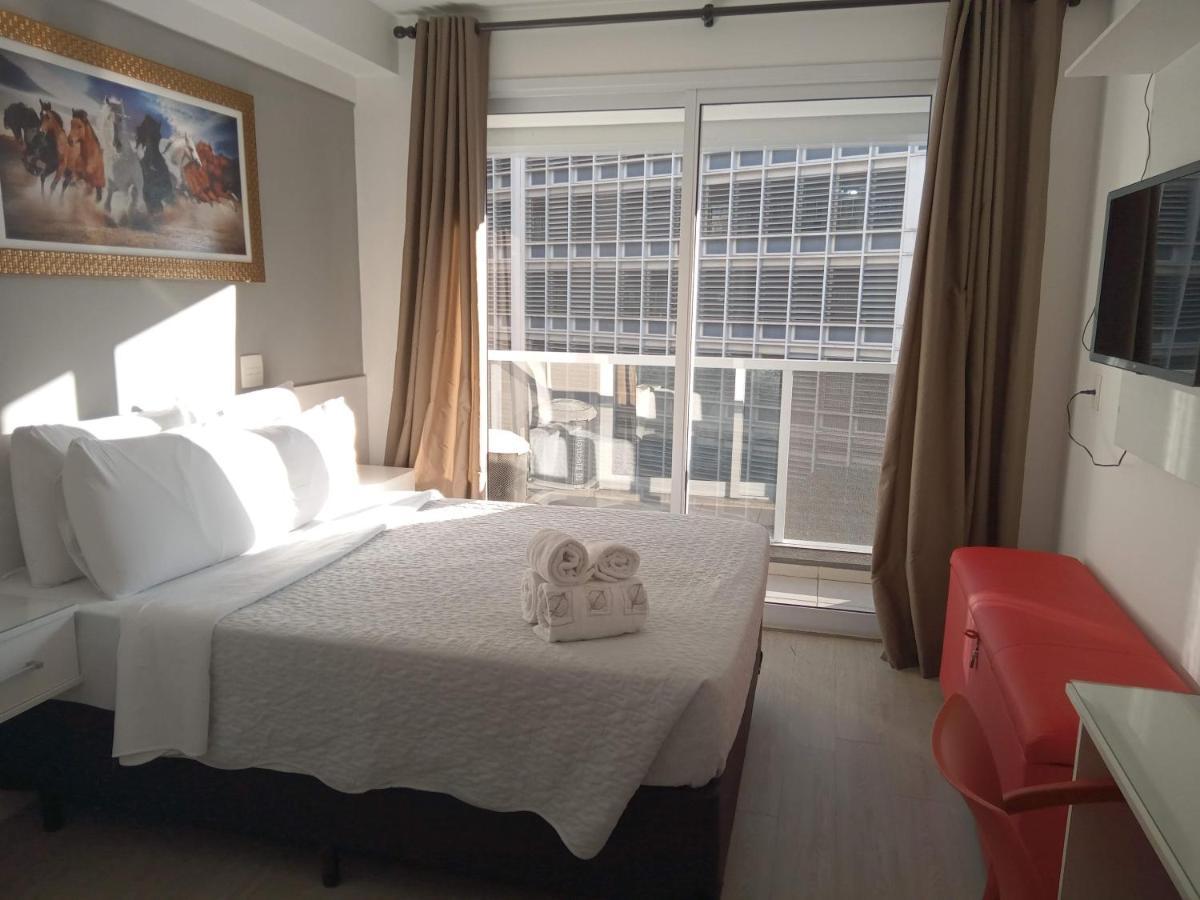 Studio Aconchego, Proximo A Rua Da Consolacao, Aos Metros Republica E Anhangabau, Com Ar Condicionado, Piscina, Academia, Wifi E Varanda San Paolo Esterno foto