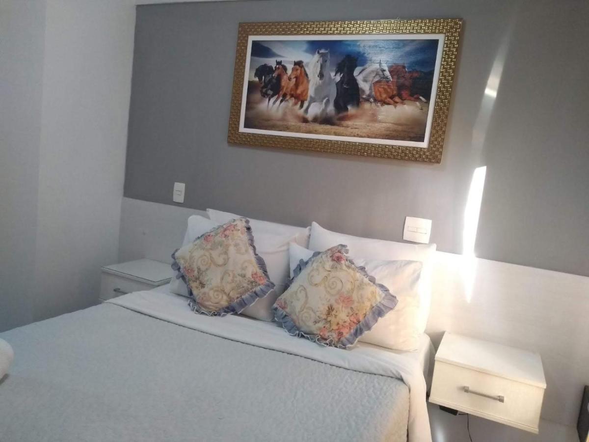 Studio Aconchego, Proximo A Rua Da Consolacao, Aos Metros Republica E Anhangabau, Com Ar Condicionado, Piscina, Academia, Wifi E Varanda San Paolo Esterno foto